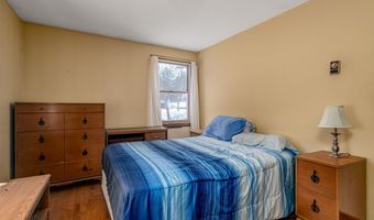10 Jonathan Dr, Ayer, MA 01432