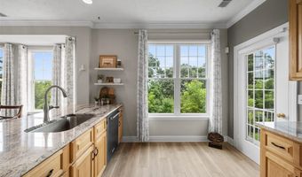 226 Adams Pointe Blvd 1, Adams Twp., PA 16046