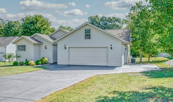 177 Prosperity Dr, Baxter, TN 38544