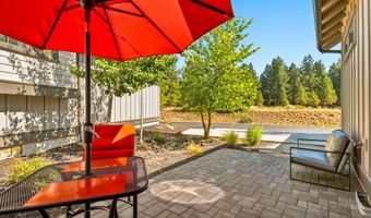 19749 SW River Camp Ln, Bend, OR 97702