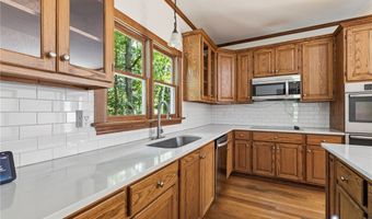 12439 N Oaks Dr, Ashland, VA 23005
