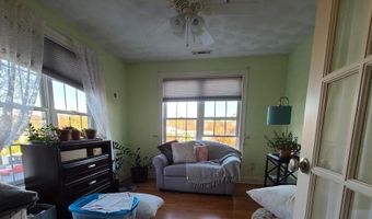 15 Saw Mill Dr 303, North Kingstown, RI 02852