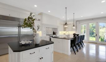 19 Autumn Ter, Alpine, NJ 07620