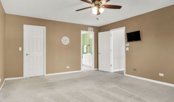 1056 Dana Ct, Antioch, IL 60002
