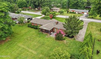 827 W Cunningham St, Alcoa, TN 37701