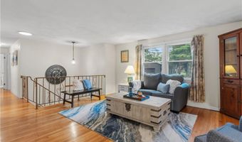 102 Windward Walk, North Kingstown, RI 02852