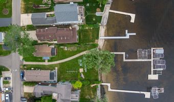 42986 N Lenora St, Antioch, IL 60002