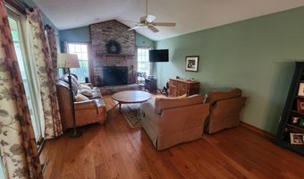 5 WATERWHEEL Cir, Dover, DE 19901