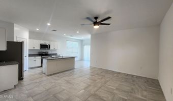 103 S COLLIER Ln S, Casa Grande, AZ 85122