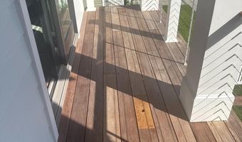 281 7TH St, Avalon, NJ 08202