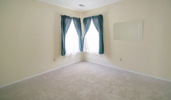 2 Morning Glory Ln, Whiting, NJ 08759