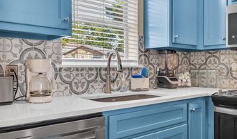 31922 Grand View Dr, Afton, OK 74331