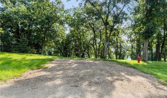 4033 Rosewood Ln SE, Alexandria, MN 56308