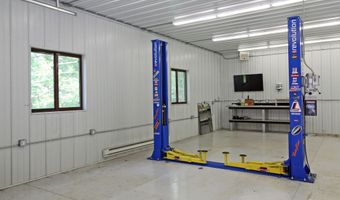 7463 Loy Rd, Arena, WI 53503