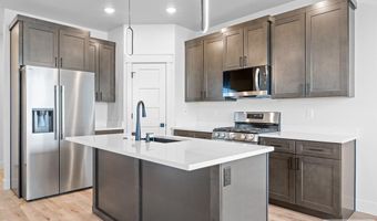757 Curlew Dr, Ammon, ID 83401