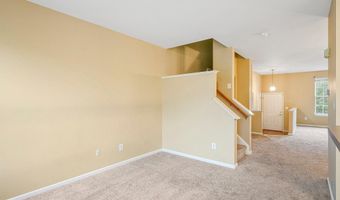 43191 RIDERS Sq, Broadlands, VA 20148