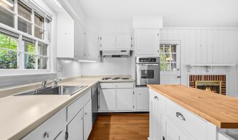 5605 ALTA VISTA Rd, Bethesda, MD 20817
