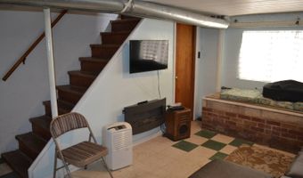 409 E. Elm St, Albion, IL 62806