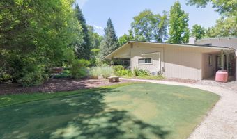 520 Helman St, Ashland, OR 97520