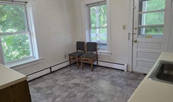 16 School St, Brattleboro, VT 05301