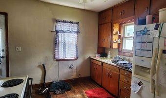 805 E 5th St, Atlantic, IA 50022