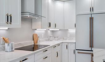 4122 FERRY LANDING Rd, Alexandria, VA 22309