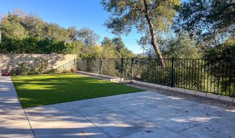 5458 Softwind Way, Agoura Hills, CA 91301