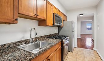 305 WHITTIER St NW 301, Washington, DC 20012