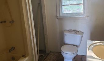 111 Easy St, Big Sandy, TN 38221