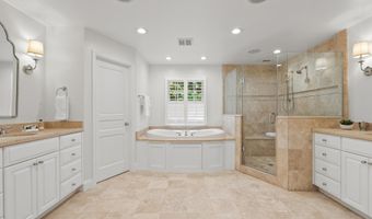 7009 LOCH LOMOND Dr, Bethesda, MD 20817