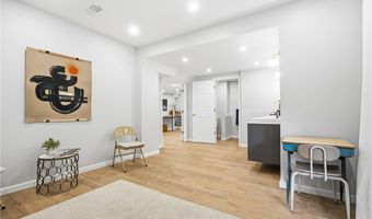4206 Wembleton Dr, Allison Park, PA 15101