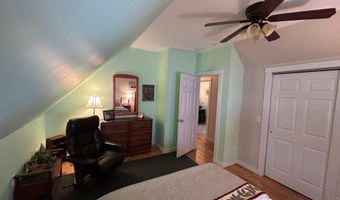 21 Dream Ln, Belfast, ME 04915