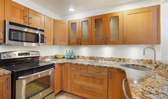 1080 WISCONSIN Ave NW 1004, Washington, DC 20007