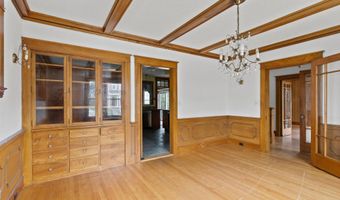 175 Summer St, Auburn, ME 04210