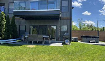 70 Sunset Dr, Belmont, NH 03220