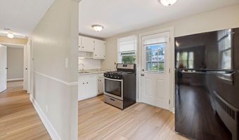 42 Neillian St 42, Bedford, MA 01730