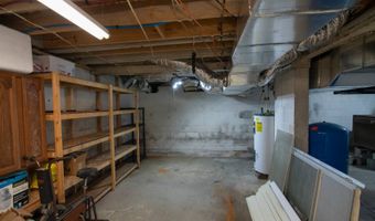 93 Lyall Hill Dr, Alderson, WV 24910