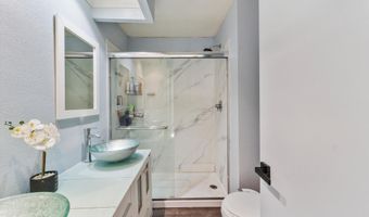 6073 E Butterfield Ln, Anaheim, CA 92807