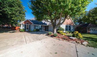 8 Oak Meadow Cv, Batesville, AR 72501