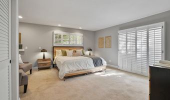 6829 Corintia St, Carlsbad, CA 92009