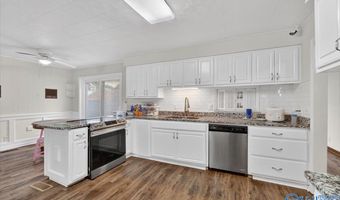 1304 Horton Rd, Albertville, AL 35950
