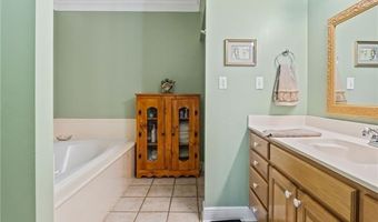 19503 PINEWOOD Rd, Bogalusa, LA 70427