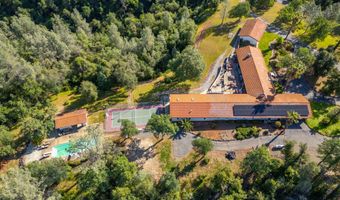 17832 Windsor Ln, Anderson, CA 96007