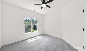 9418 Arborview Ct, Charlotte, NC 28269
