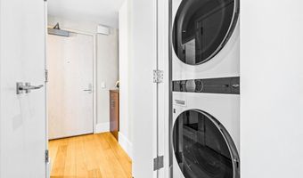 1108 Auahi St 203, Honolulu, HI 96814