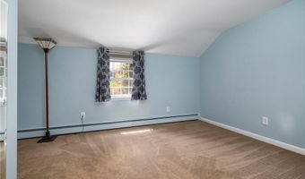 10 Roselawn Ave, North Smithfield, RI 02824