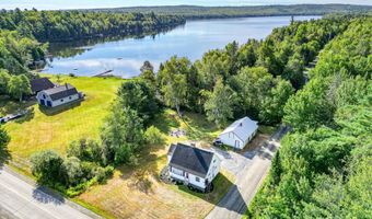 2 Piper Ln, Abbot, ME 04406