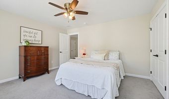 142 Bellwood Cir 142, Bellingham, MA 02019