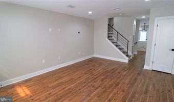 2069 E FLETCHER St, Philadelphia, PA 19125