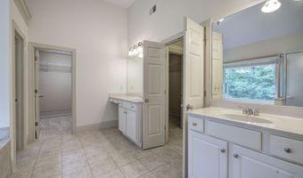 2320 Starr Lk, Acworth, GA 30101